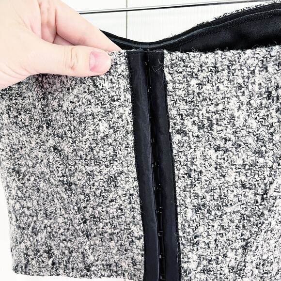 JLUXLABEL Lt. Grey All You Need Tweed Corset - Picture 5 of 7